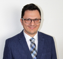 tamas74
